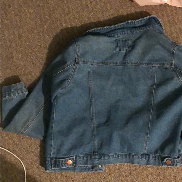 Jean jacket - Picture 4 of 4